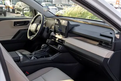 صورة مصغرة 19 لـ 2026 Toyota RAV 4