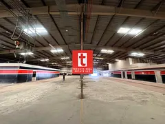 Massive warehouse 43,913 SQFT For Rent With 400 kw power