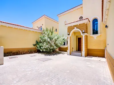 Vacant Now | Legacy Small | Prime Location