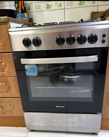 Built-in 4-Burner Gas Hob — Used, Good Working Condition