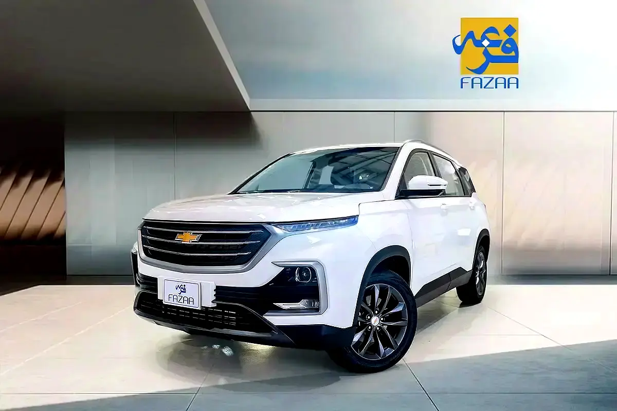 Chevrolet Captiva 2023 — photo 1 of 15