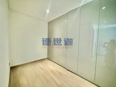 Vacant | with Elevator | Garden View | Mondern