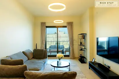 Spacious | Burj Khalifa View | MEGA SAVINGS