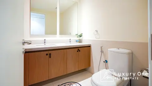 Exclusive | Furnished | Pool and Park View