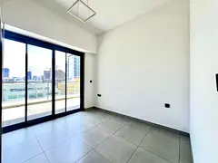 2BHK + Study Room | Fitted Kitchen | Vacant