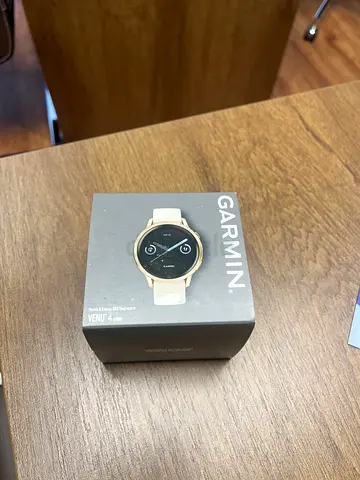 Garmin Venu 4 41MM Smartwatch - Brand New in Box (Beige/Gold)