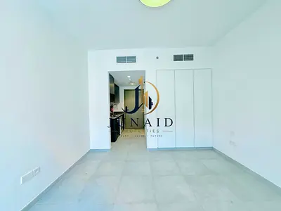 Studio With Balcony / Pool view only 40k