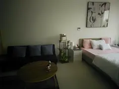 Studio appartement available for sharing