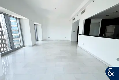 Vacant | 3 Bedroom | Unfurnished | High Floor
