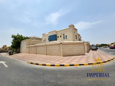 Al Mowaihat 3 فيلا فاخرة بـ 13 غرفة نوم
