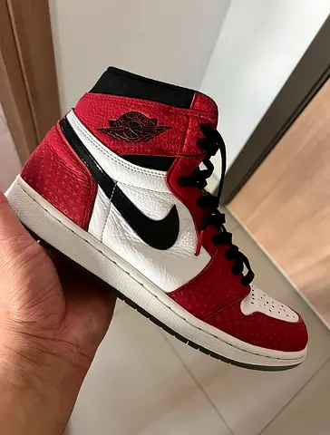 Jordan 1 OG SpiderVerse