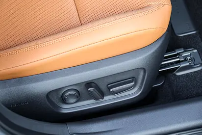 2026 Toyota CAMRY 照片 16