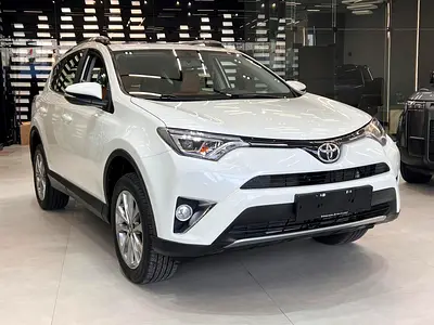 !! 2018 !! Toyota | RAV4 |  VXR | GCC Specs | Full Option | 65000 kms Only