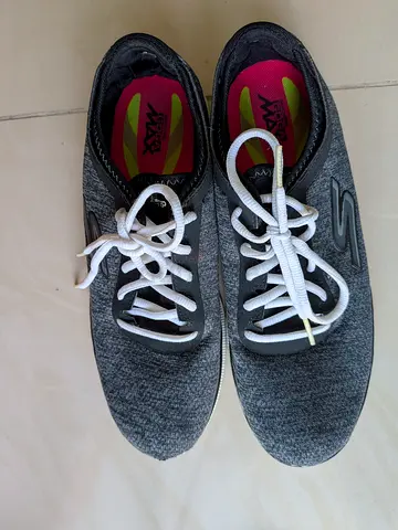 Grey Skechers Go Step Lite Model, Memory Foam Sneakers, Women (used), size 40, Agile walking
