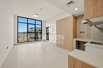 Near Metro | Multiple Options | Prime Location
