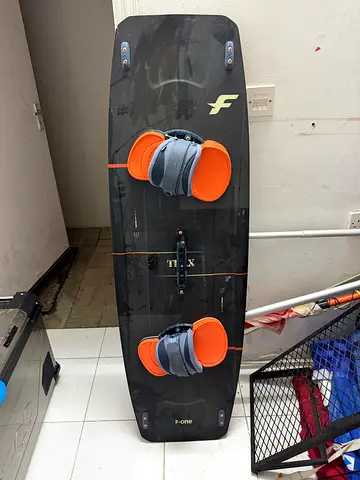 Fone Trax Carbon Board