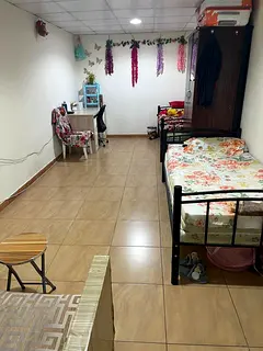 Premium bed space for Indian girls