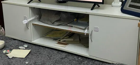 Tv table