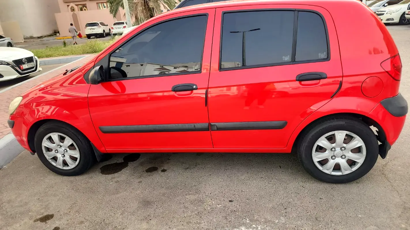 Hyundai Getz 2009 — photo 1 of 5