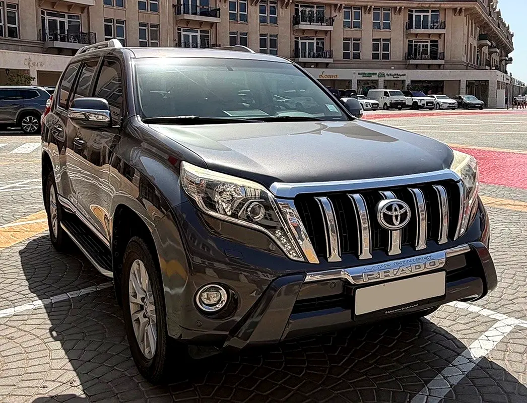Toyota Prado 2016 — photo 1 of 7
