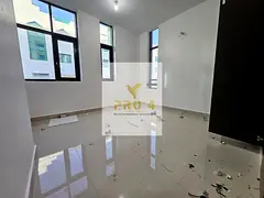 Spacious 2bhk apartment 80k 4payment central ac with wadrobes+Balc0ny nice kitchen