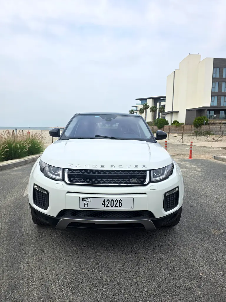 Land Rover Range Rover Evoque 2018 — photo 1 of 11