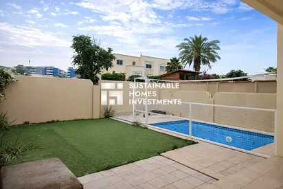 Single Corner l Private Pool l Ready To Move In