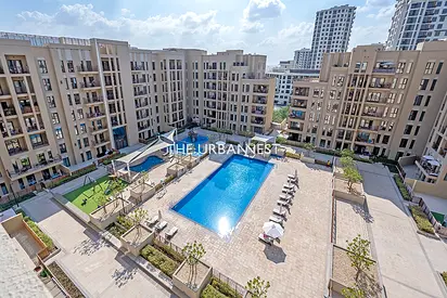 Upgraded | Corner Unit | Furnished | VOT