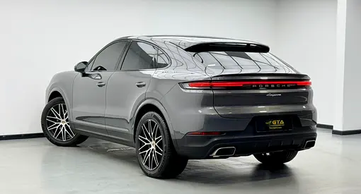 2025 Porsche CAYENNE thumbnail 6