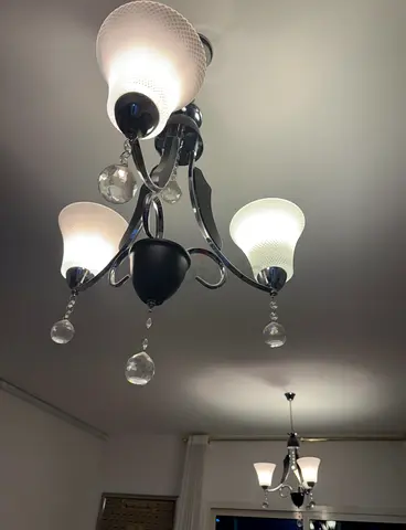 Chandelier light - Move out sale
