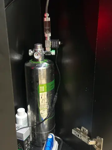DIY co2 Cylinder (used) with Regulator