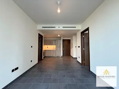 Modern 2 BR+study | Furnished | Vacant
