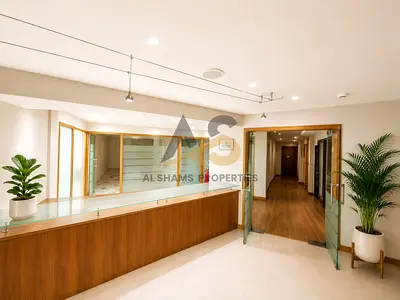 Luxury Fitted Office Space | Ready Workstations | SZR Metro Access