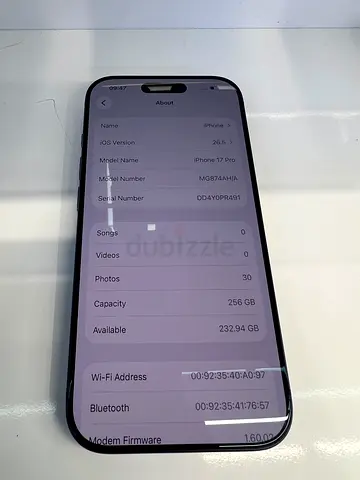 iPhone 17 pro 256GB, blue brand new condition zero cycle charge