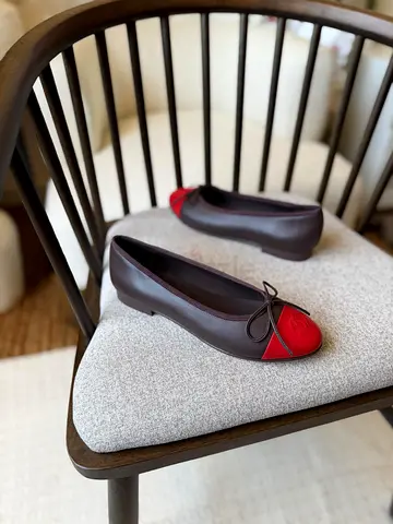 Chanel lambskin leather flats