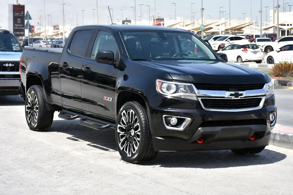 Chevrolet Colorado 2018 — photo 1 of 14