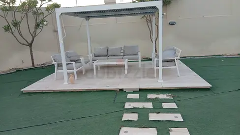 Outdoor patio seating set with pergola — 3-seater sofa + 2 chairs