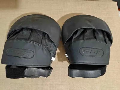 Rdx boxing pads