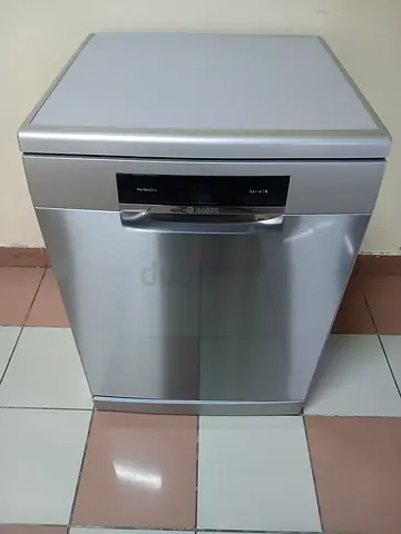 Bosch brand series  8 model Stainless steel dishwasher in good working condition