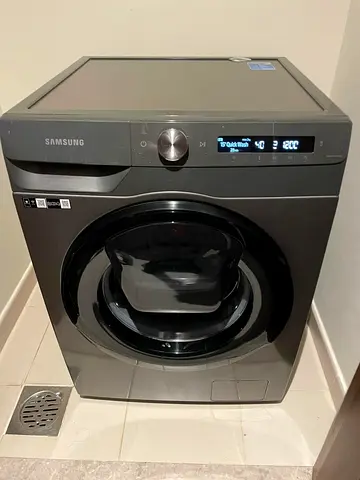 Samasung 10/7 kg wafi model washer plus dryer same like new condition for sale