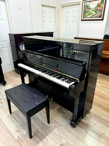 Yamaha U1 Urgent Sale