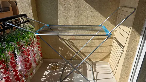 Foldable Metal Clothes Drying Rack - Lightweight, Portable