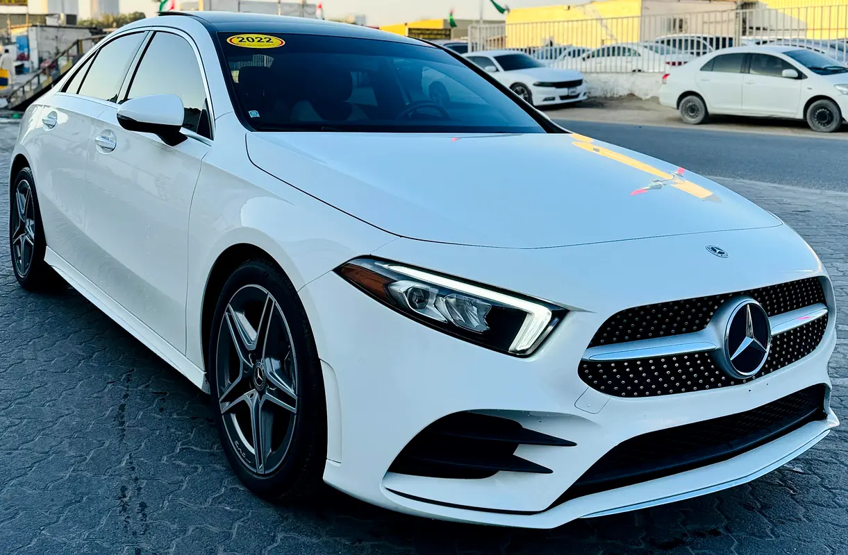Mercedes-Benz A-Class 2022 — photo 1 of 18