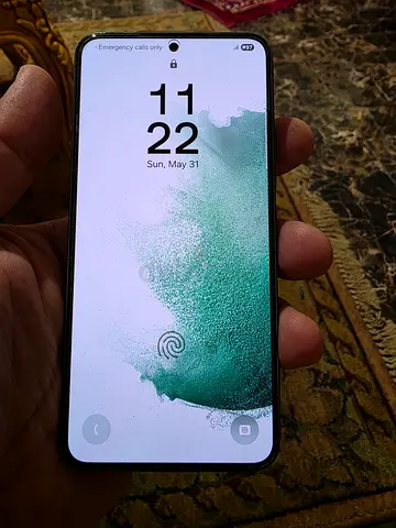 Samsung S22 5G  256 gb ram 8,Dual physical sim, TDRA Great condition, Full film protection