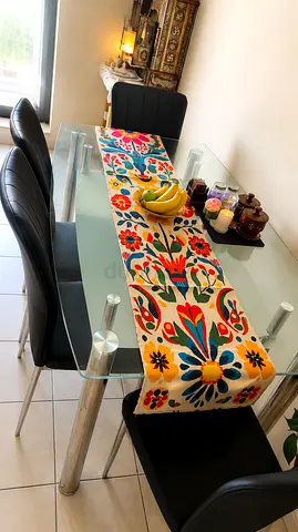 Glass Dining Table with 4 Black Chairs - Modern Set