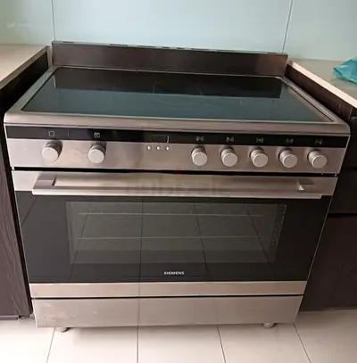 Siemens Italian Engineering 5 Zone Electric Ceramic cooker 90 cm Premium collection