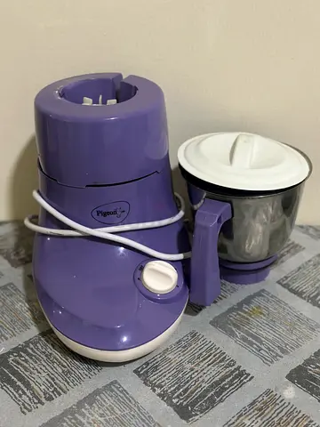 Compact purple personal blender (small kitchen appliance) - used