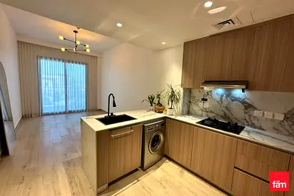 VACANT | BIG STORAGE ROOM | VILLA VIEW
