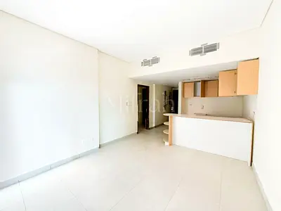 1BR Apartment | Distress Deal