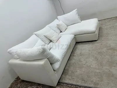 Excellent condition the one brand lshape sofa